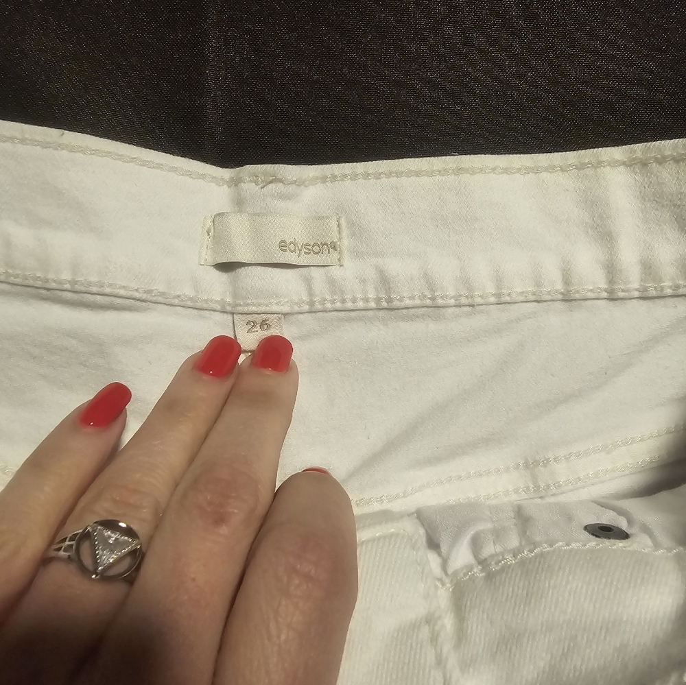 Edyson High Rise Shorts - Picture 3 of 3